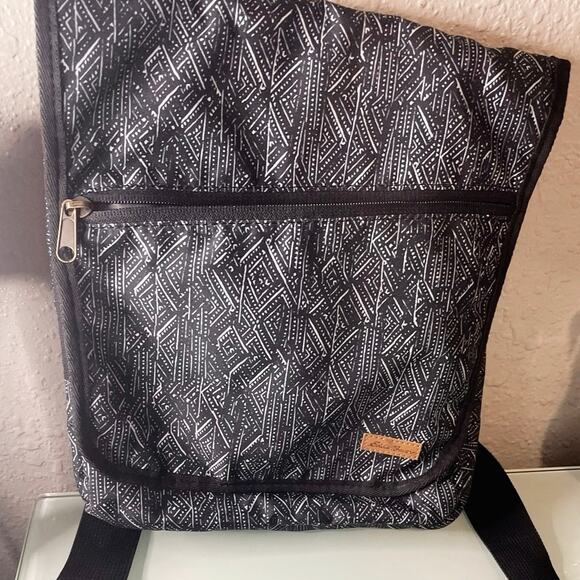 Zip Travel Bag Crossbody Messenger Tablet Carry On Black Eddie Bauer Connect - Picture 1 of 7
